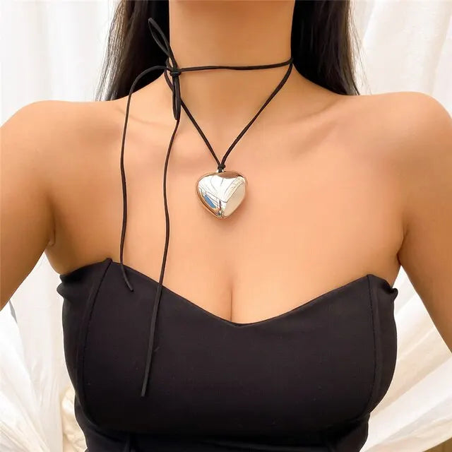 Ingemark Goth Black Velvet Big Heart Pendant Choker Necklace Women Knotted Bowknot Adjustable Rope Chain Jewelry Wed Accessories