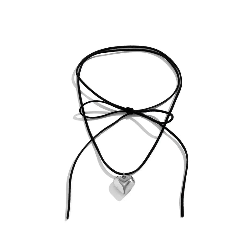 Ingemark Goth Black Velvet Big Heart Pendant Choker Necklace Women Knotted Bowknot Adjustable Rope Chain Jewelry Wed Accessories