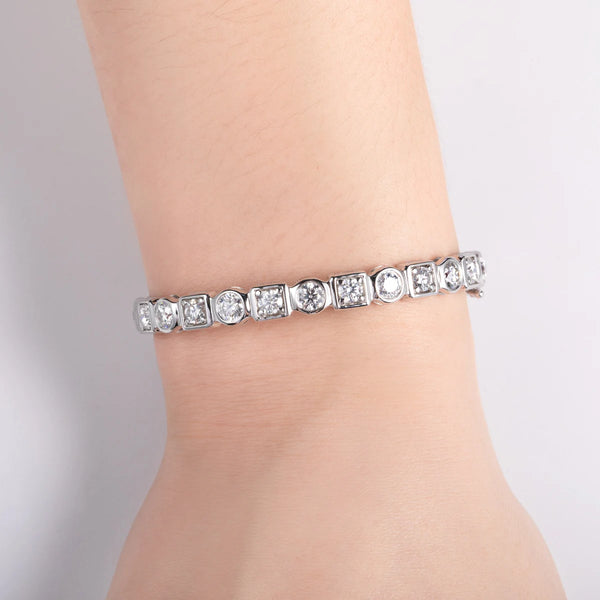 4.5mm D Color Moissanite Diamond Luxurious Silver Bracelet 18K White Gold Plated Bezel Bangles For Woman Jewelry Gifts